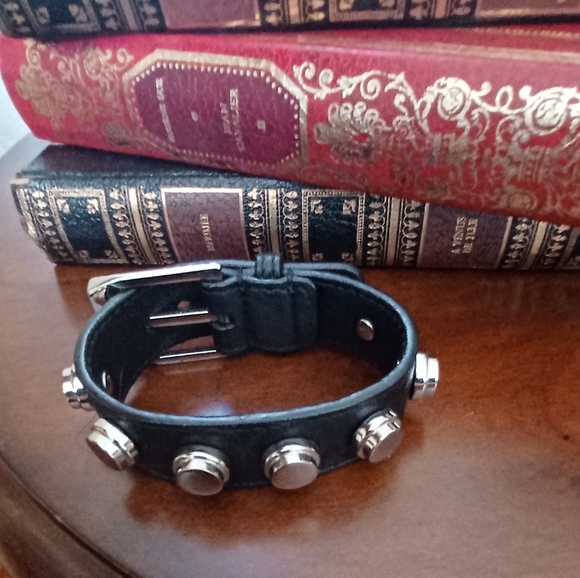 Saint Laurent bracelet - Picture 1 of 8